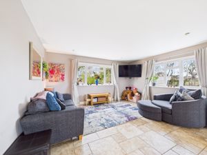 Family room- click for photo gallery